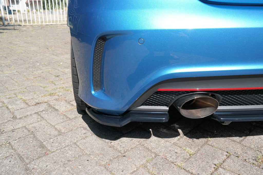 Maxton Design Heck Ansatz Flaps Diffusor passend für Mercedes-Benz A AMG-Line W176 schwarz Hochglanz
