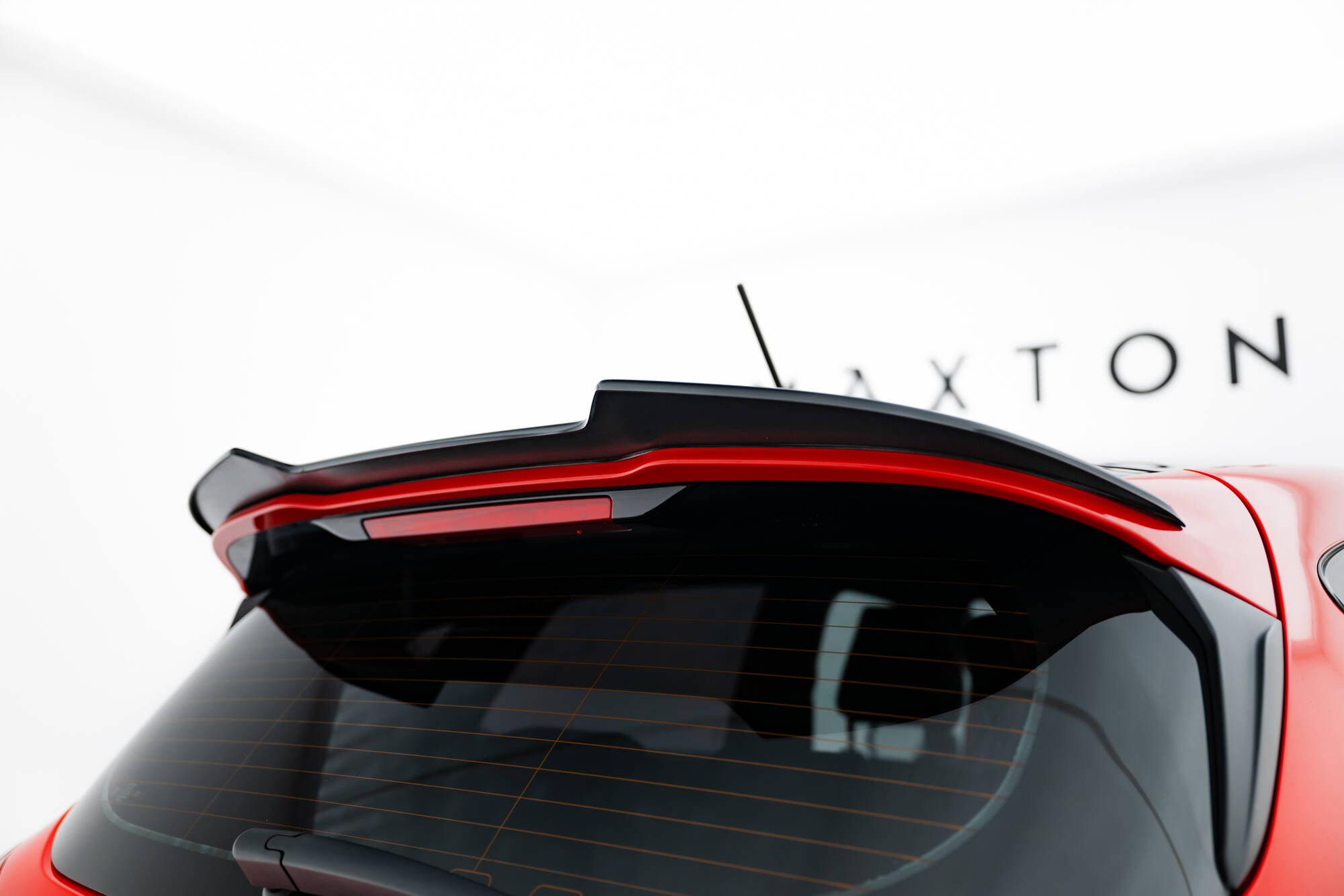 Maxton Design Spoiler CAP V.1 passend für Ford Fiesta Mk8 ST / ST-Line schwarz Hochglanz