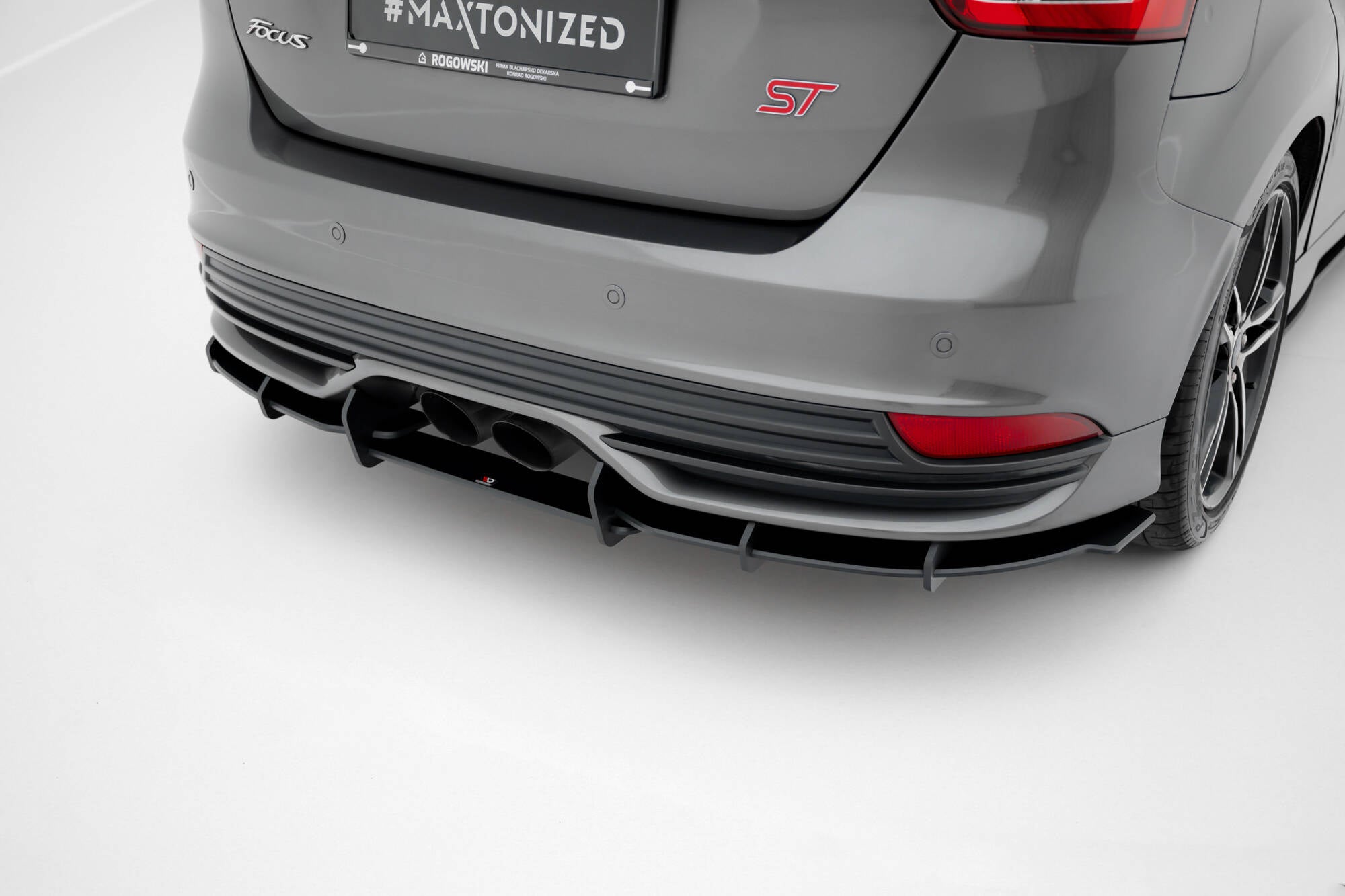 Maxton Design Street Pro Heckschürze passend für Ford Focus ST Mk3 Facelift