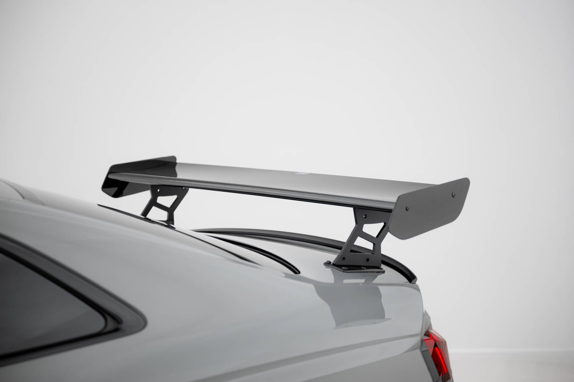 Maxton Design Carbon Spoiler With External Brackets Uprights V.2 Audi A5 / A5 S-Line / S5 / RS5 Coupe F5 / F5 Facelift für Audi A5 / S5 / RS5
