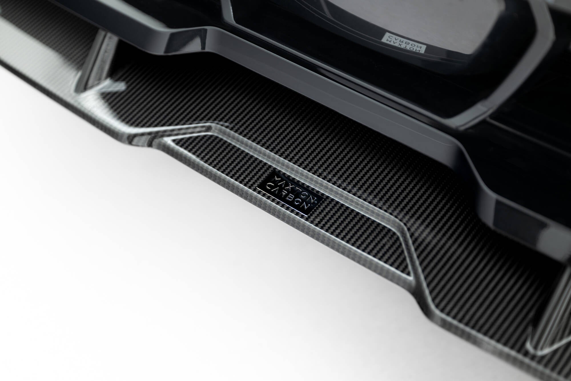 Maxton Design Prepreg Carbon Fiber Street+ Spoilerlippe Front Ansatz passend für BMW X5 M F95 Facelift