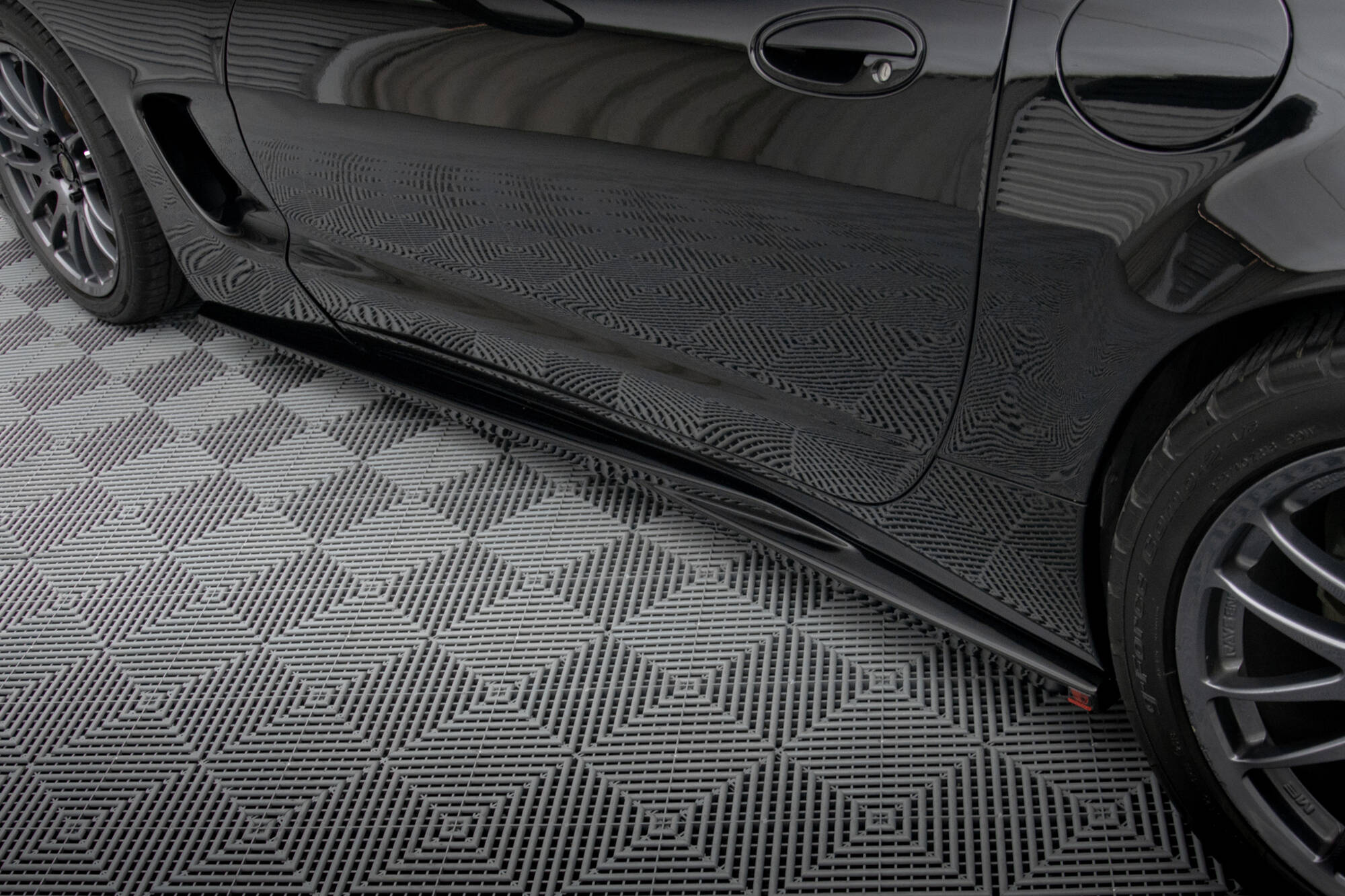 Maxton Design Street+ Seitenschweller Leisten passend für Chevrolet Corvette C5 schwarz Hochglanz