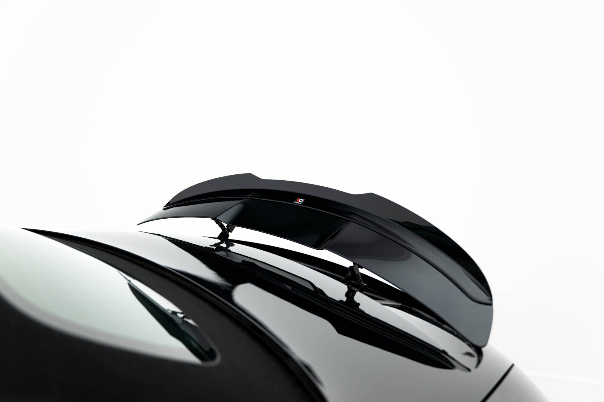 Maxton Design Spoiler CAP passend für Mercedes-AMG SL 63 R232 schwarz Hochglanz