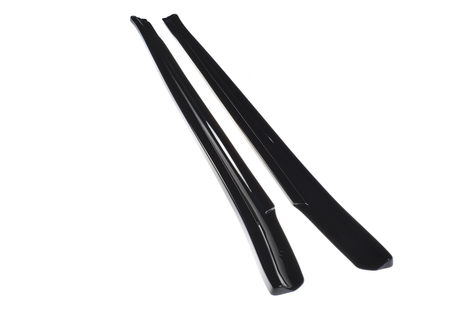 Maxton Design Seitenschweller Ansatz für MASERATI QUATTROPORTE MK.6 vor Facelift Carbon Look