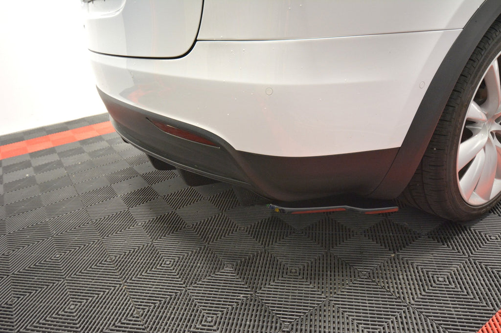 Maxton Design Diffusor Heck Ansatz passend für TESLA MODEL X schwarz Hochglanz