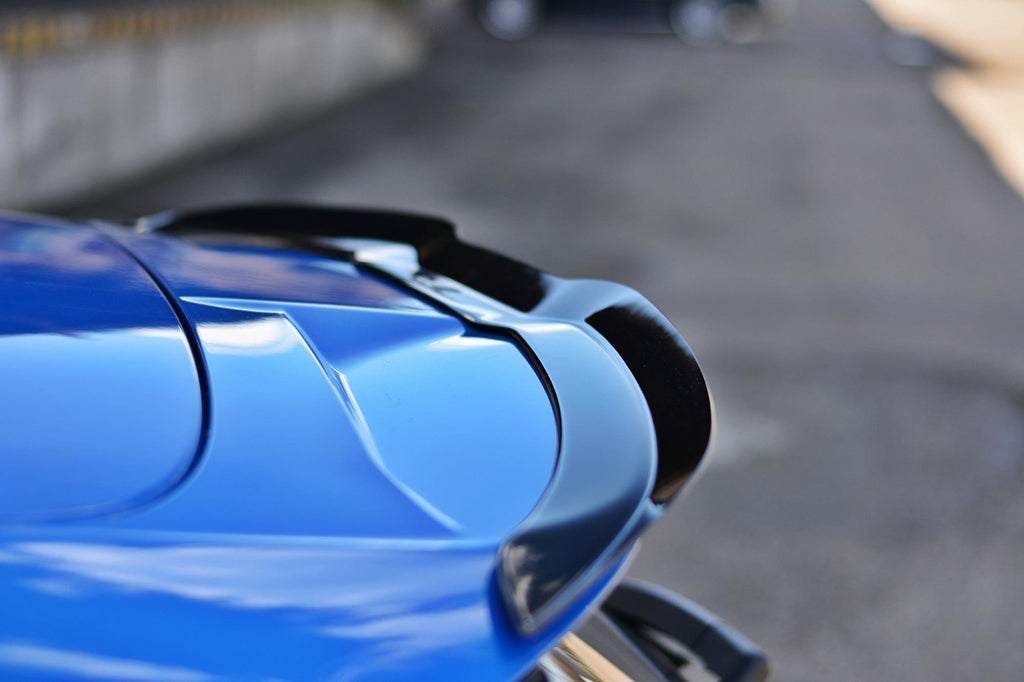 Maxton Design Spoiler CAP V.1 passend für Ford Focus Hatchback ST-Line Mk4 schwarz Hochglanz