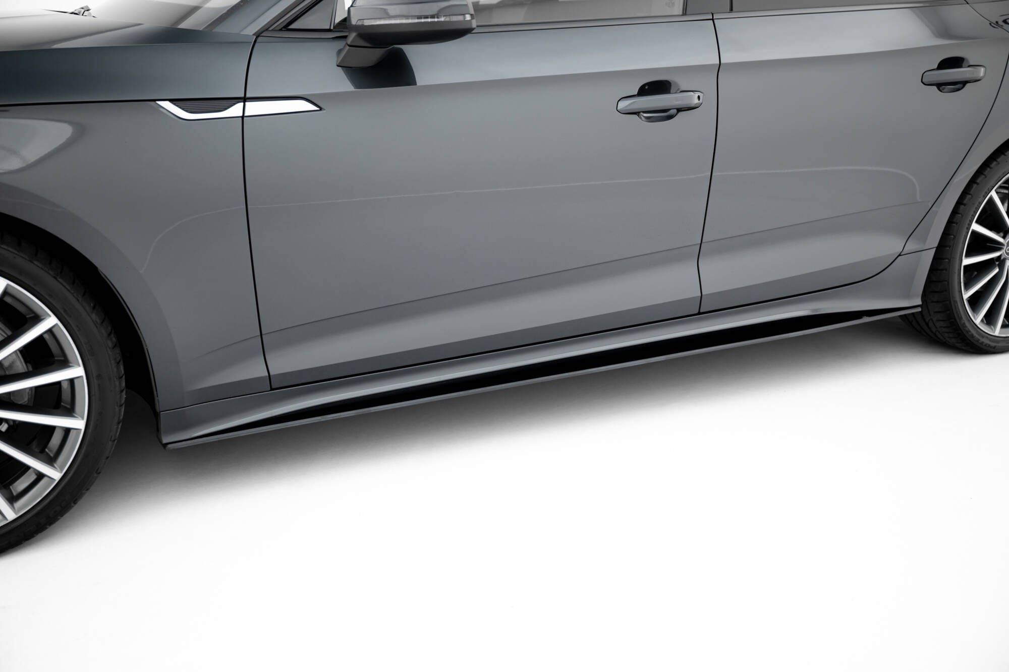 Maxton Design Street Pro Street+ Seitenschweller Leisten passend für Audi A5 Sportback F5 Facelift