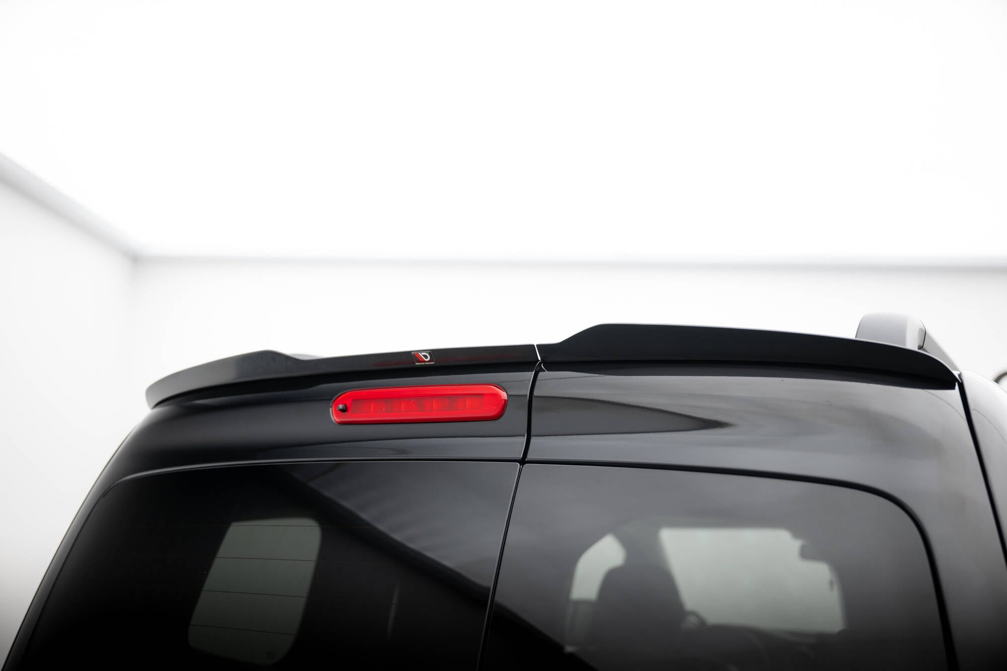 Maxton Design Spoiler CAP passend für Mercedes-Benz T W420 schwarz Hochglanz