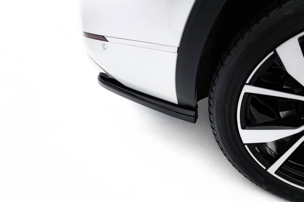 Maxton Design Street+ Mittlerer Diffusor RACE passend für VW Atlas R-Line Mk1 Facelift 2 schwarz Hochglanz