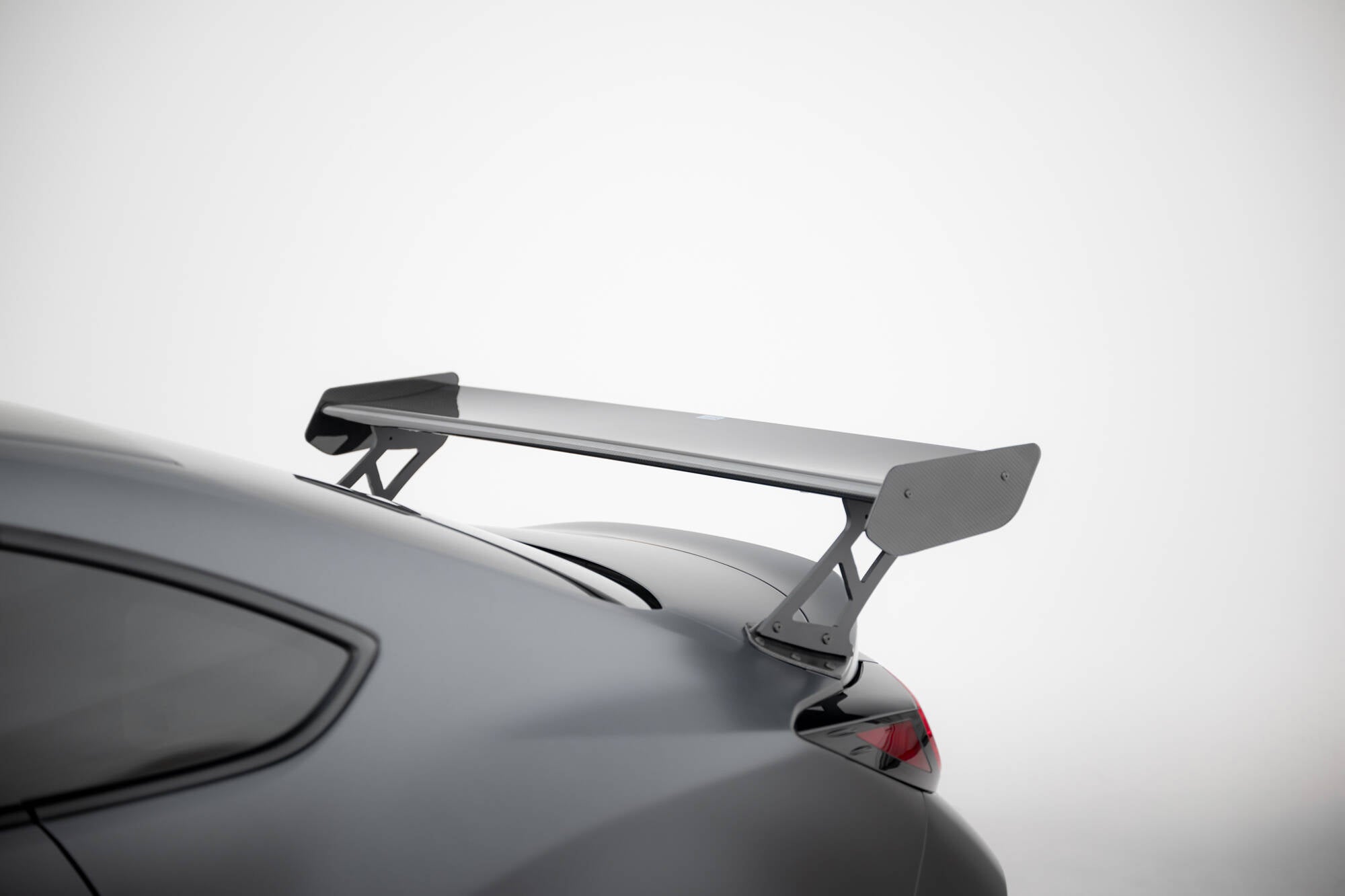 Maxton Design Carbon Spoiler With External Brackets Uprights + LED Toyota GR86 / Subaru BRZ Mk2 für Toyota GR86 Mk1