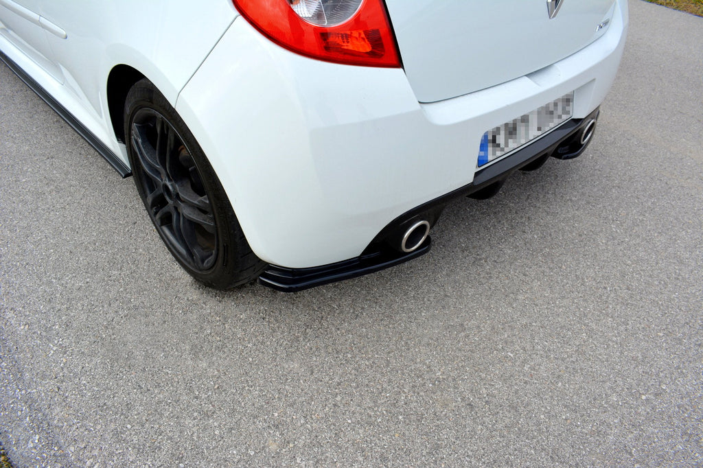 Maxton Design Heck Ansatz Flaps Diffusor passend für RENAULT CLIO MK3 RS FACELIFT schwarz Hochglanz