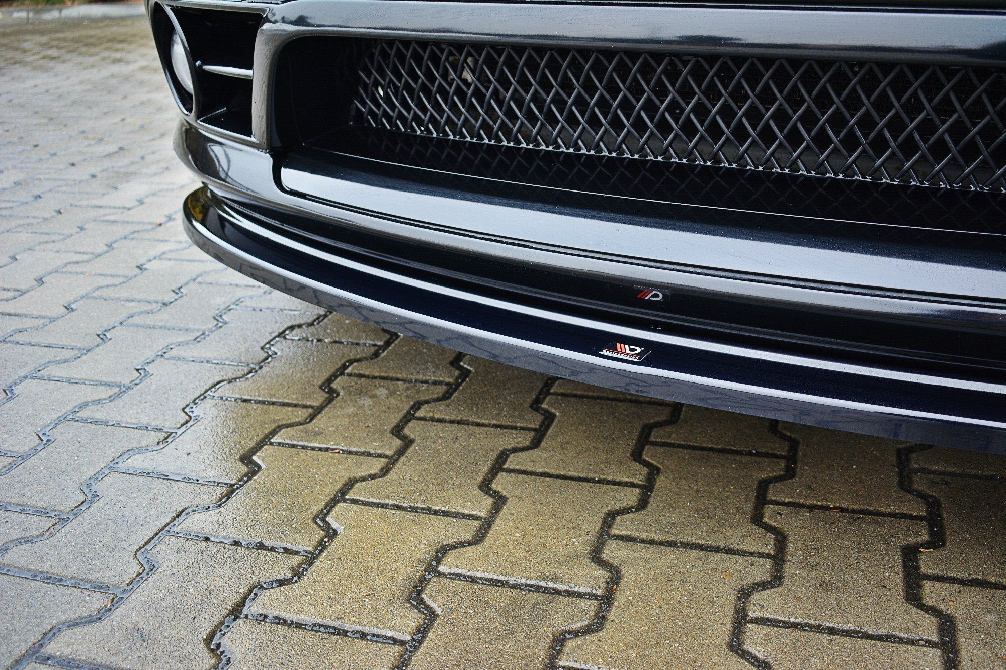 Maxton Design Street+ Spoilerlippe Front Ansatz V.1 passend für JEEP GRAND CHEROKEE WK STR8 schwarz Hochglanz