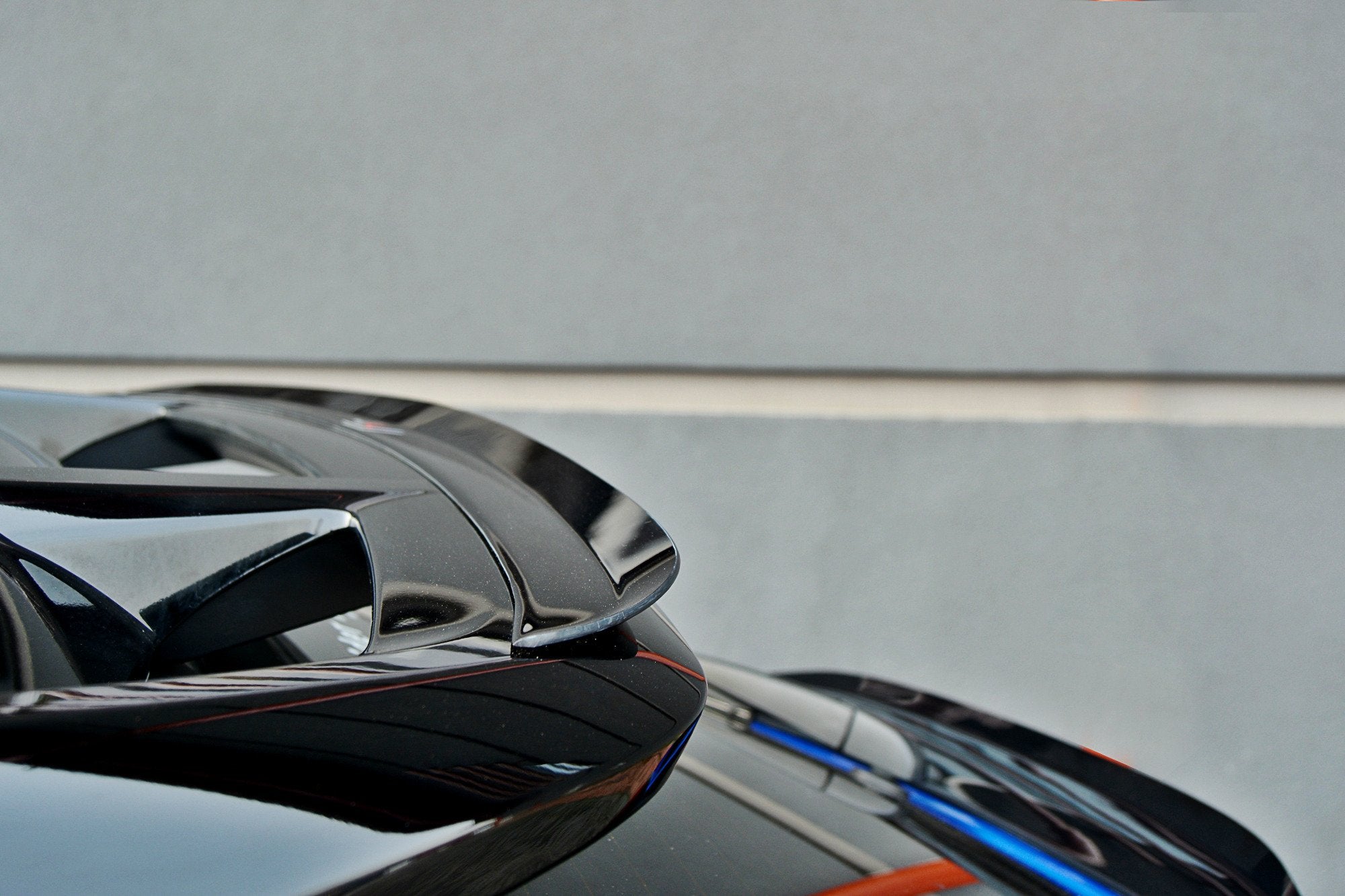 Maxton Design Spoiler CAP V.2 passend für Toyota C-HR Mk1 schwarz Hochglanz