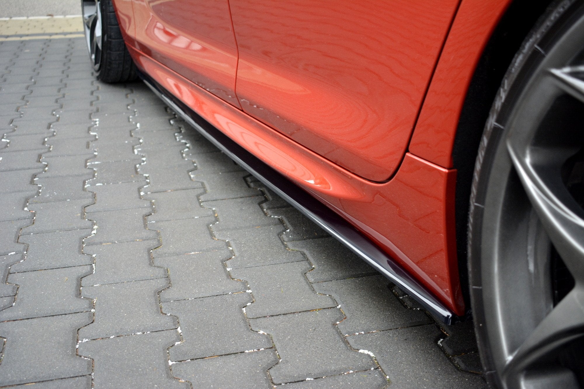 Maxton Design Street+ Seitenschweller Leisten passend für BMW M6 GRAN COUPÉ schwarz Hochglanz