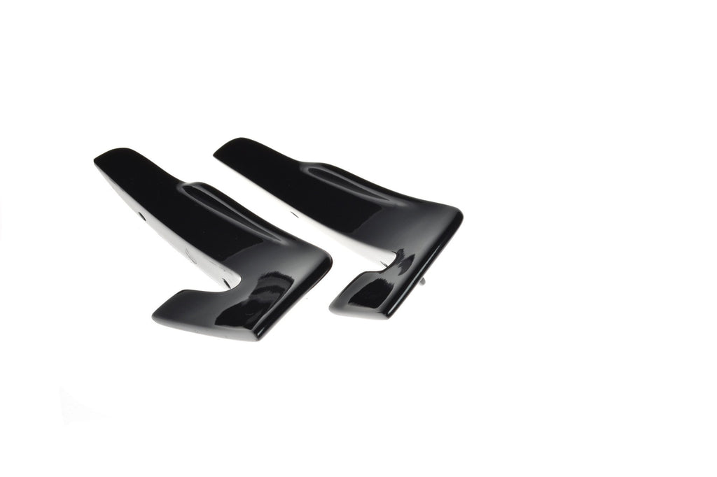 Maxton Design Stoßstangen Flaps Wings vorne Canards passend für Ford Focus ST / ST-Line Mk4