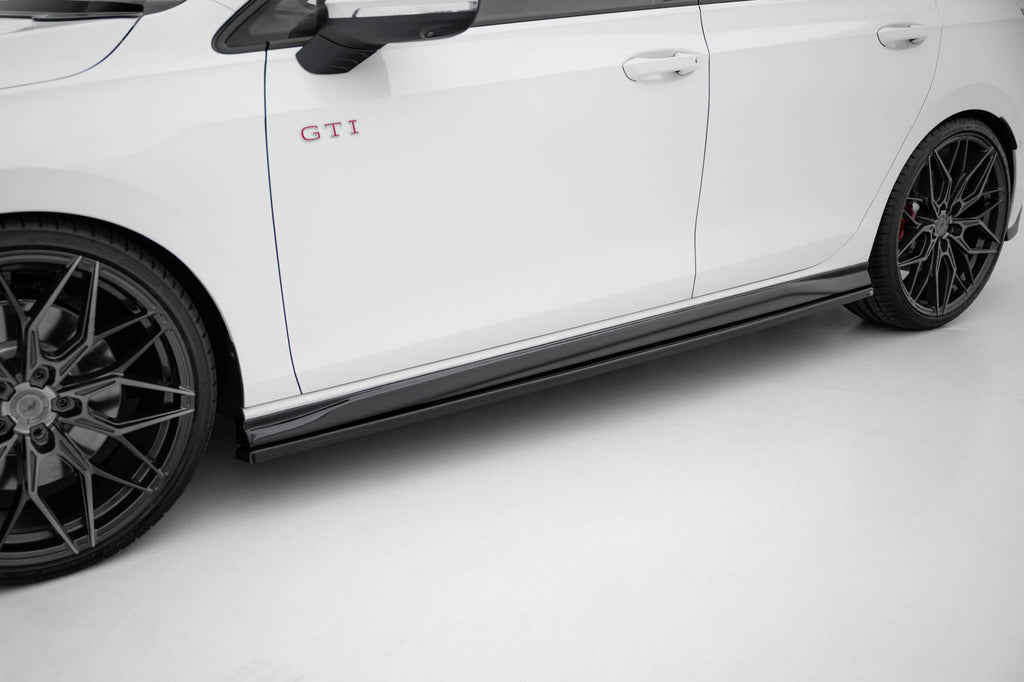 Maxton Design Street+ Seitenschweller Leisten passend für VW Golf GTI / GTE / GTI Clubsport / GTD / R-Line Mk8 schwarz Hochglanz