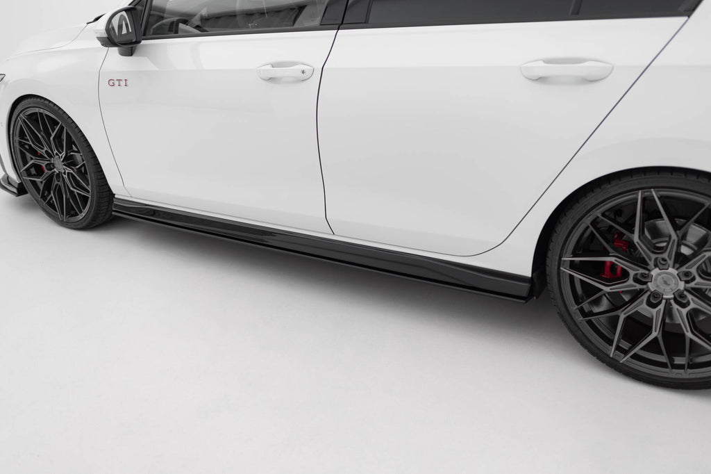 Maxton Design Street Pro Street+ Seitenschweller Leisten V.2 passend für VW Golf GTI / GTE / GTI Clubsport / R-Line Mk8