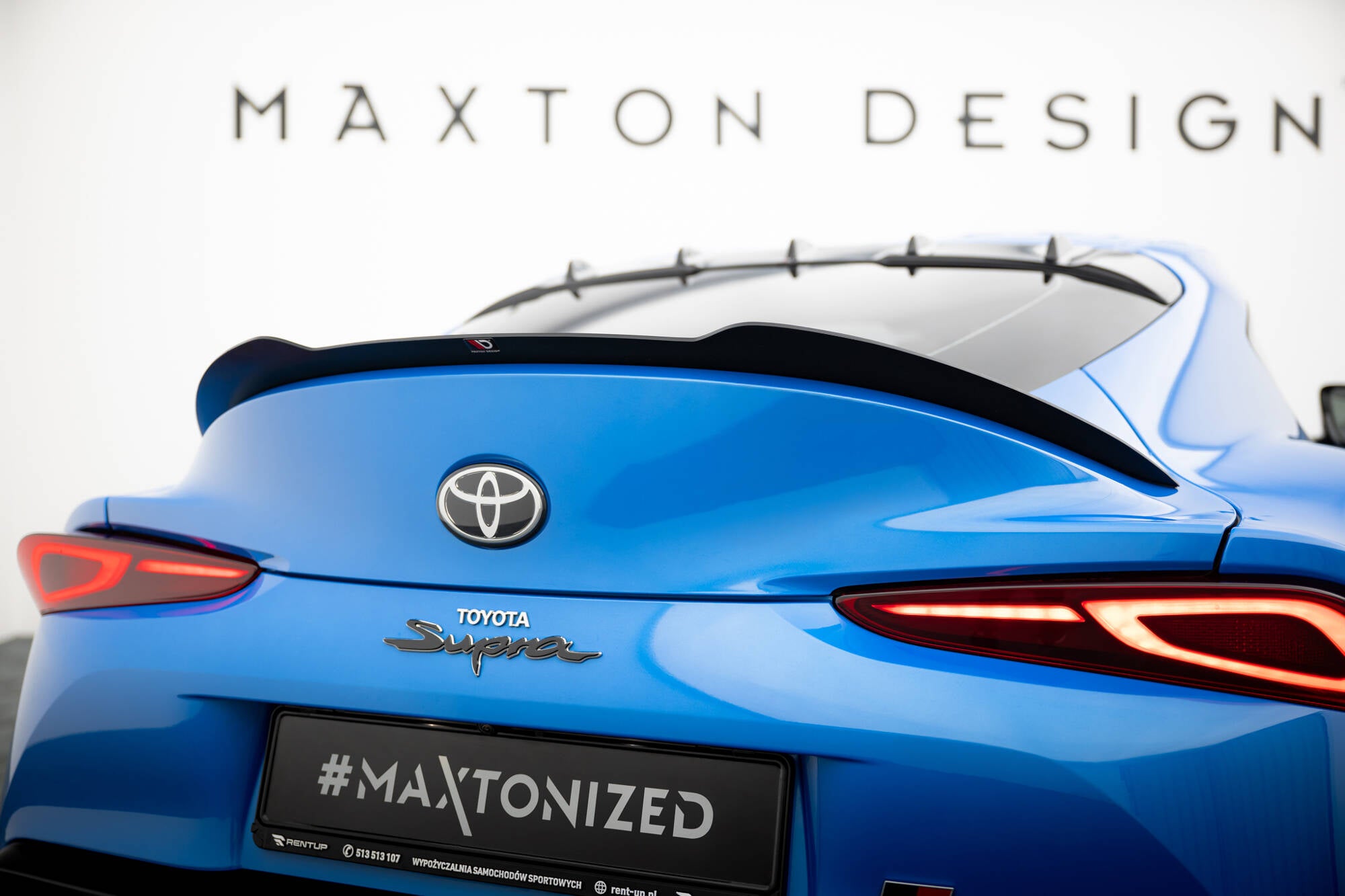 Maxton Design Spoiler CAP passend für Toyota Supra Mk5 schwarz Hochglanz
