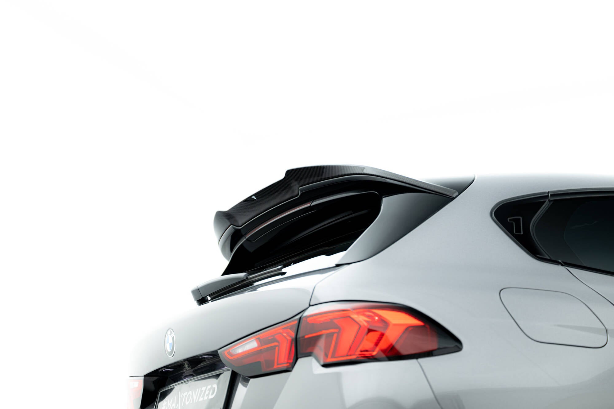 Maxton Design Prepreg Carbon Fiber Heckklappenspoiler BMW M135i / M-Paket F70 für BMW 1er F70