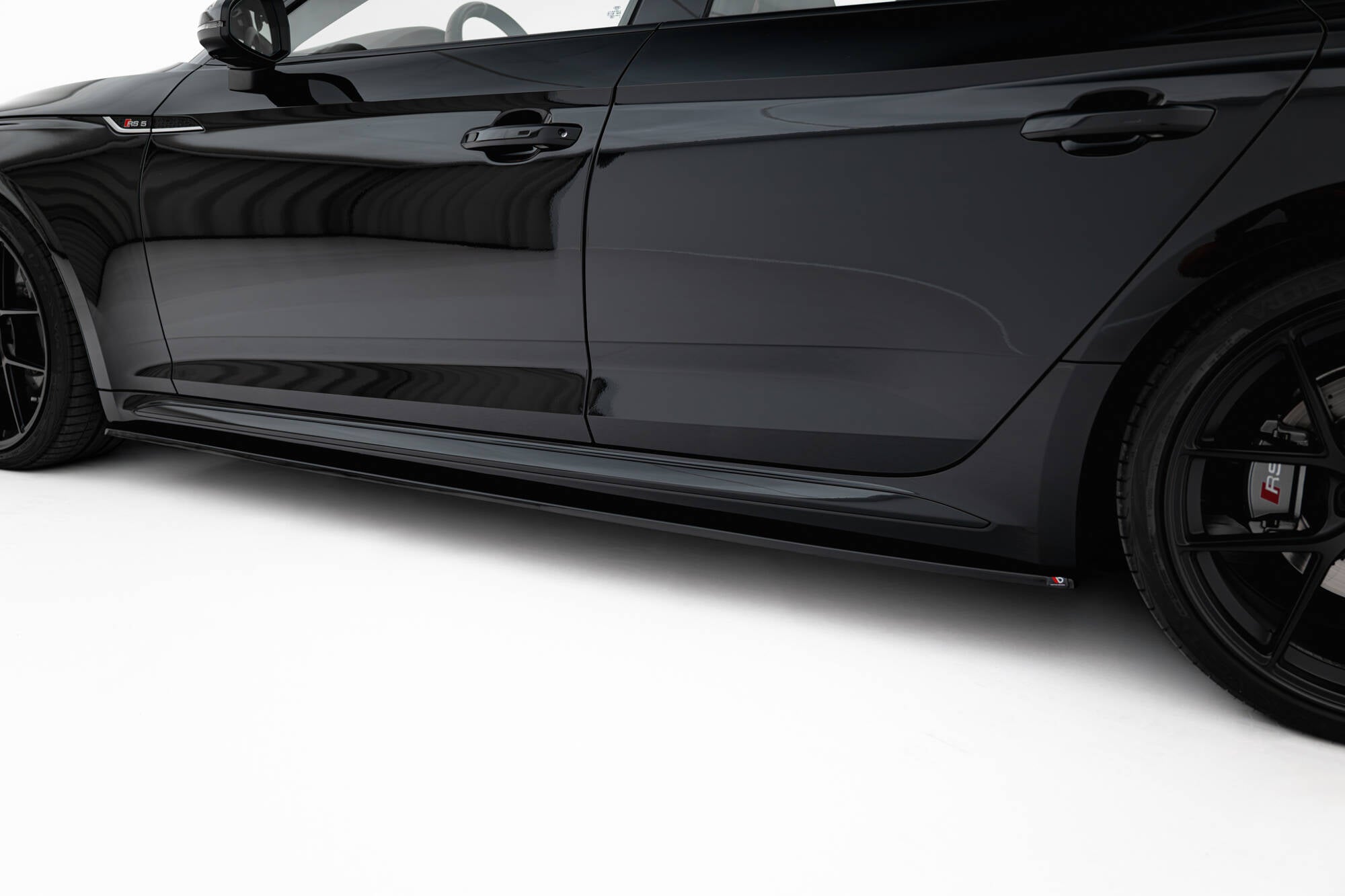 Maxton Design Street+ Seitenschweller Leisten passend für Audi RS5 Sportback F5 schwarz Hochglanz