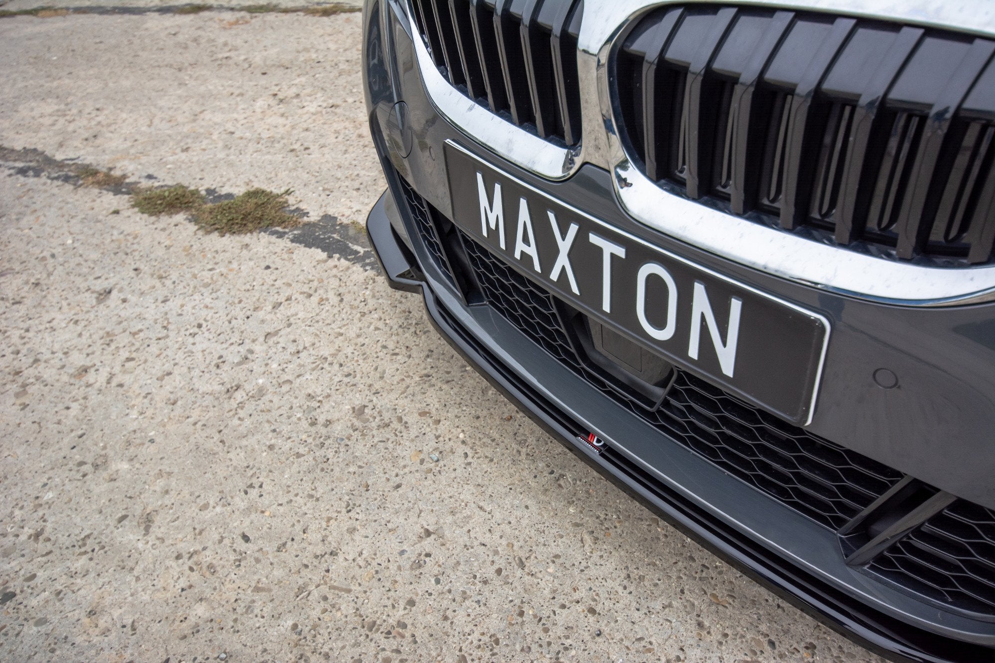 Maxton Design Street+ Spoilerlippe Front Ansatz V.2 passend für BMW 3er M-Paket G20 schwarz Hochglanz