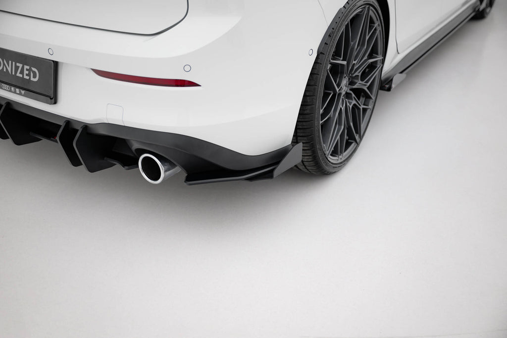 Maxton Design Street Pro Heck Ansatz Flaps Diffusor + Flaps passend für VW Golf GTI / GTE Mk8 schwarz Hochglanz