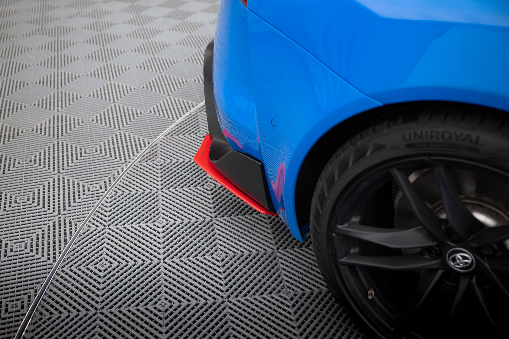 Maxton Design Heck Ansatz Flaps Diffusor V.2 für Toyota Supra Mk5