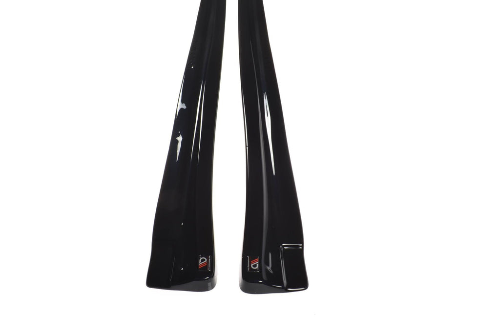 Maxton Design Seitenschweller Ansatz für MASERATI QUATTROPORTE MK.6 vor Facelift Carbon Look