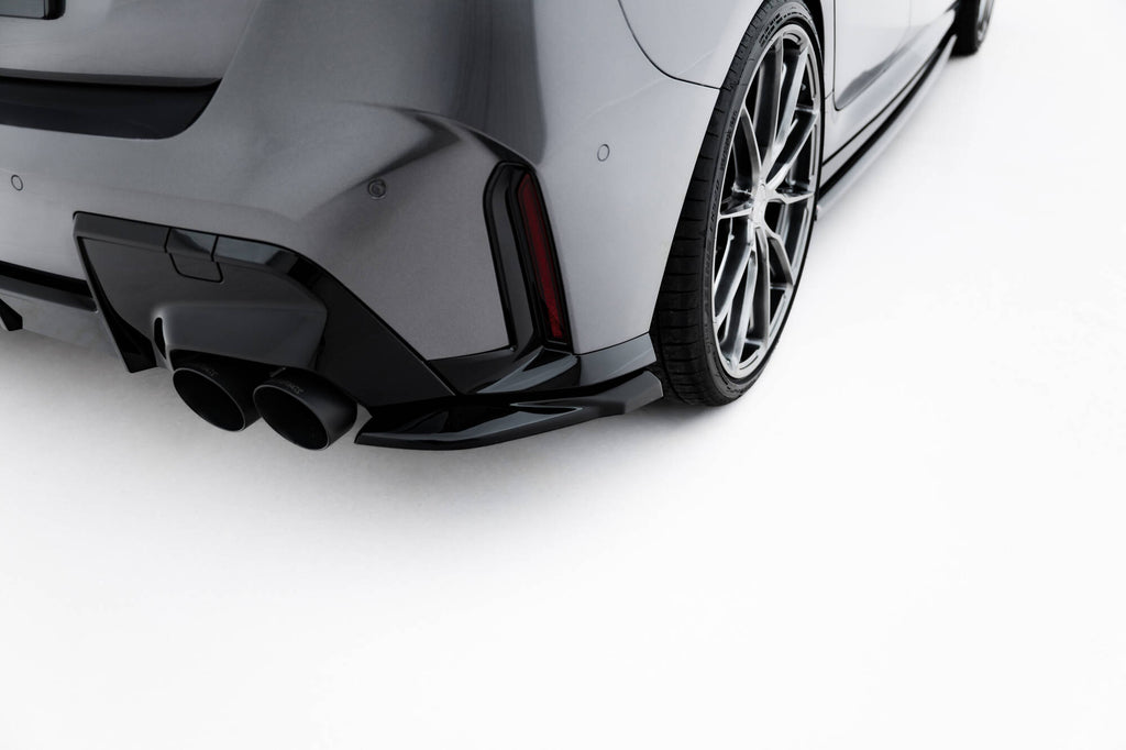 Maxton Design Heck Ansatz Flaps Diffusor V.4 passend für BMW M135i F70 schwarz Hochglanz