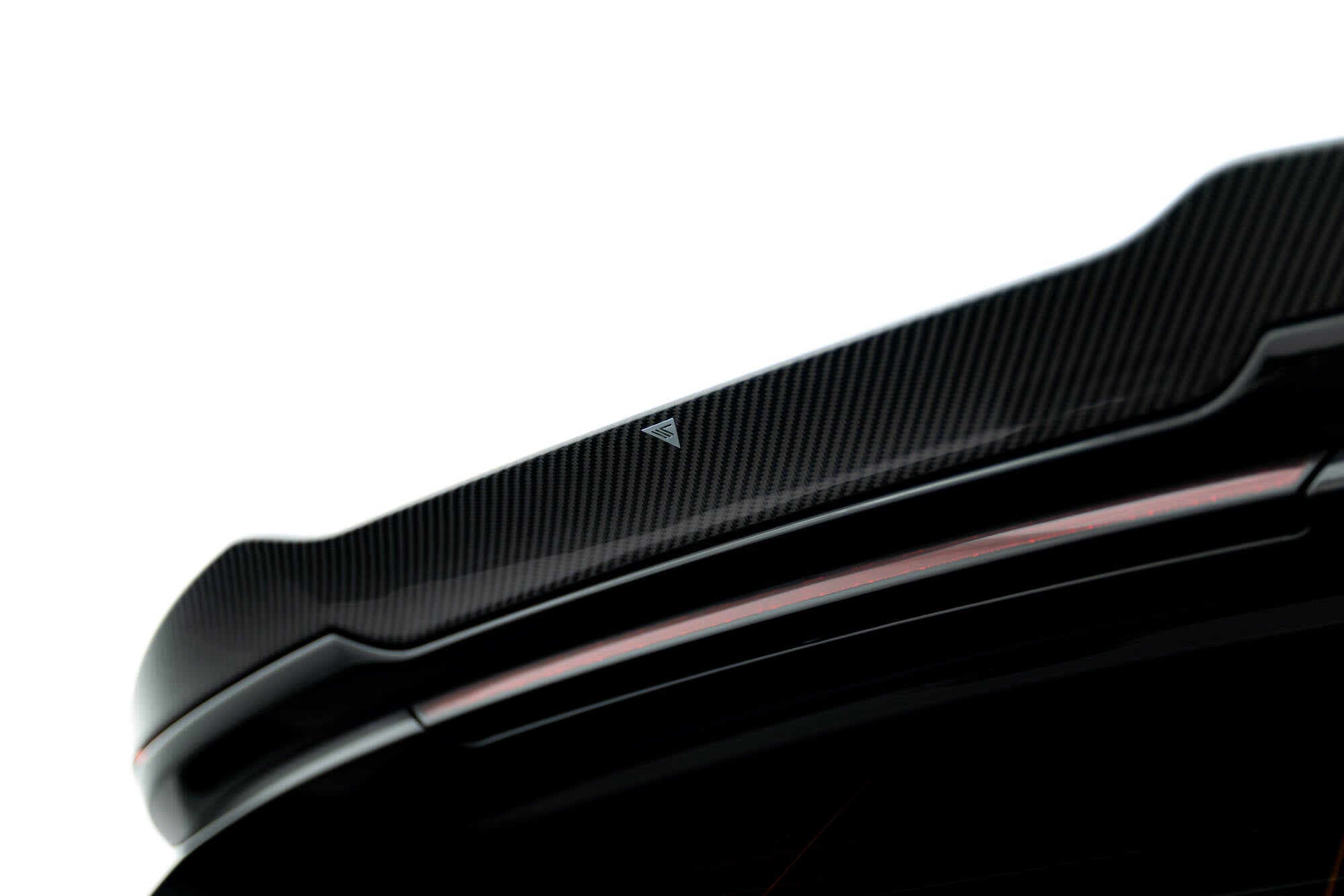 Maxton Design Prepreg Carbon Fiber Heckklappenspoiler BMW M135i / M-Paket F70 für BMW 1er F70