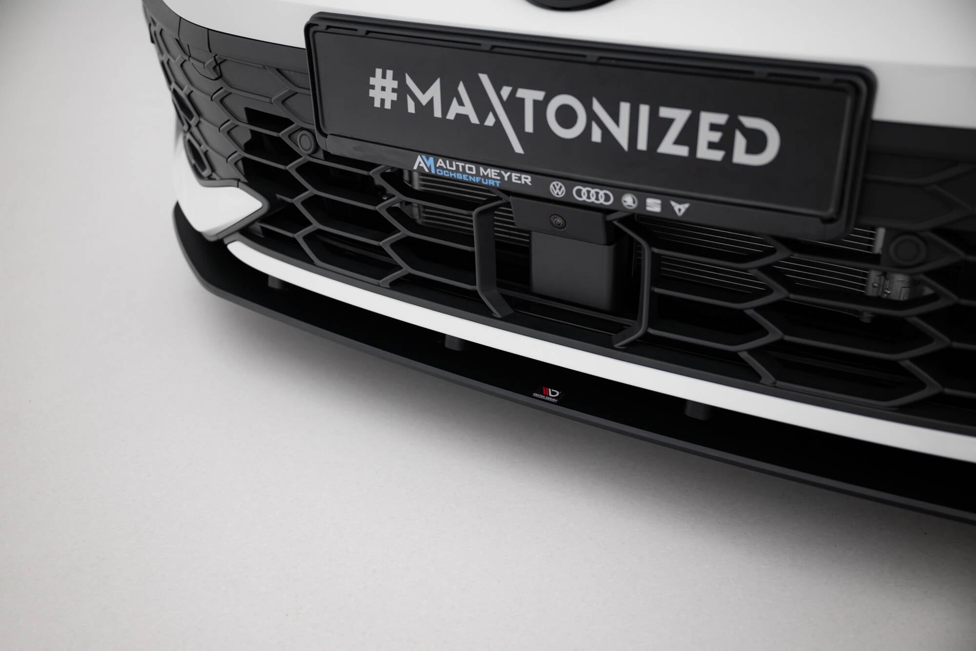 Maxton Design Street ProSplitter VW Golf GTI / GTE / R-Line Mk8 Facelift für Volkswagen Golf Mk8 Facelift
