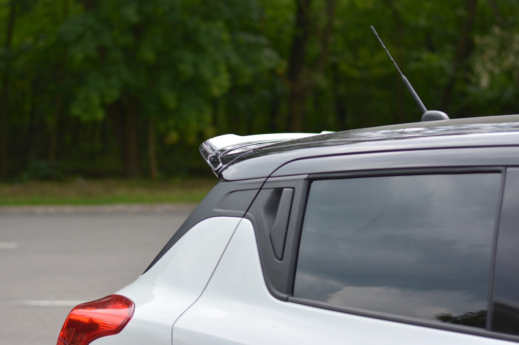Maxton Design Spoiler CAP passend für SUZUKI SWIFT 6 SPORT schwarz Hochglanz