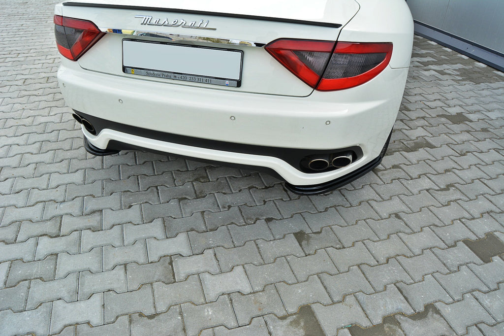 Maxton Design Heck Ansatz Flaps Diffusor passend für Maserati Granturismo Mk1 schwarz Hochglanz