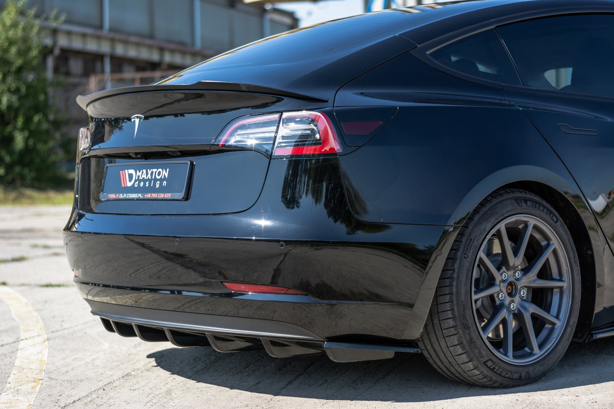 Maxton Design Diffusor Heck Ansatz passend für Tesla Model 3 schwarz Hochglanz