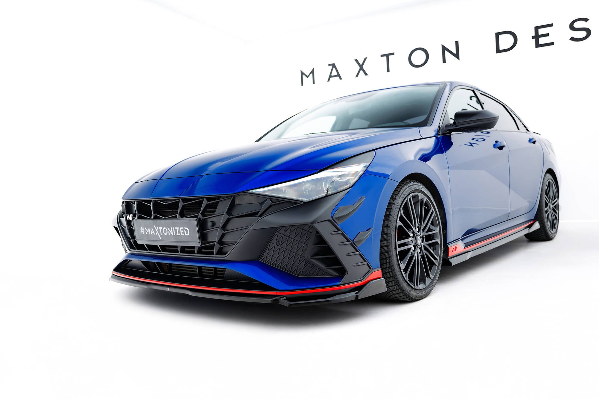 Maxton Design Street+ Spoilerlippe Front Ansatz V.1 passend für Hyundai Elantra N Mk7 schwarz Hochglanz