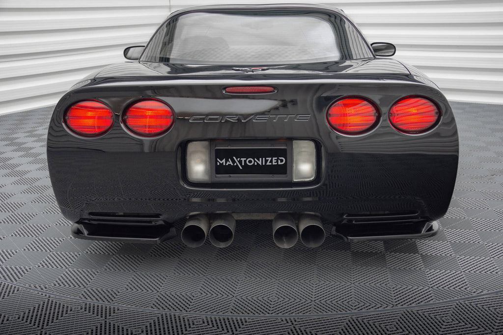 Maxton Design Heck Ansatz Flaps Diffusor passend für Chevrolet Corvette C5 schwarz Hochglanz