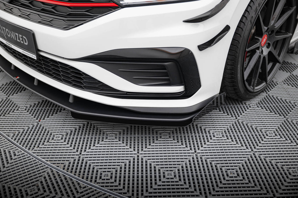 Maxton Design Street Pro Street+ Spoilerlippe Front Ansatz + Flaps passend für Ford Mustang GT Mk6 schwarz Hochglanz