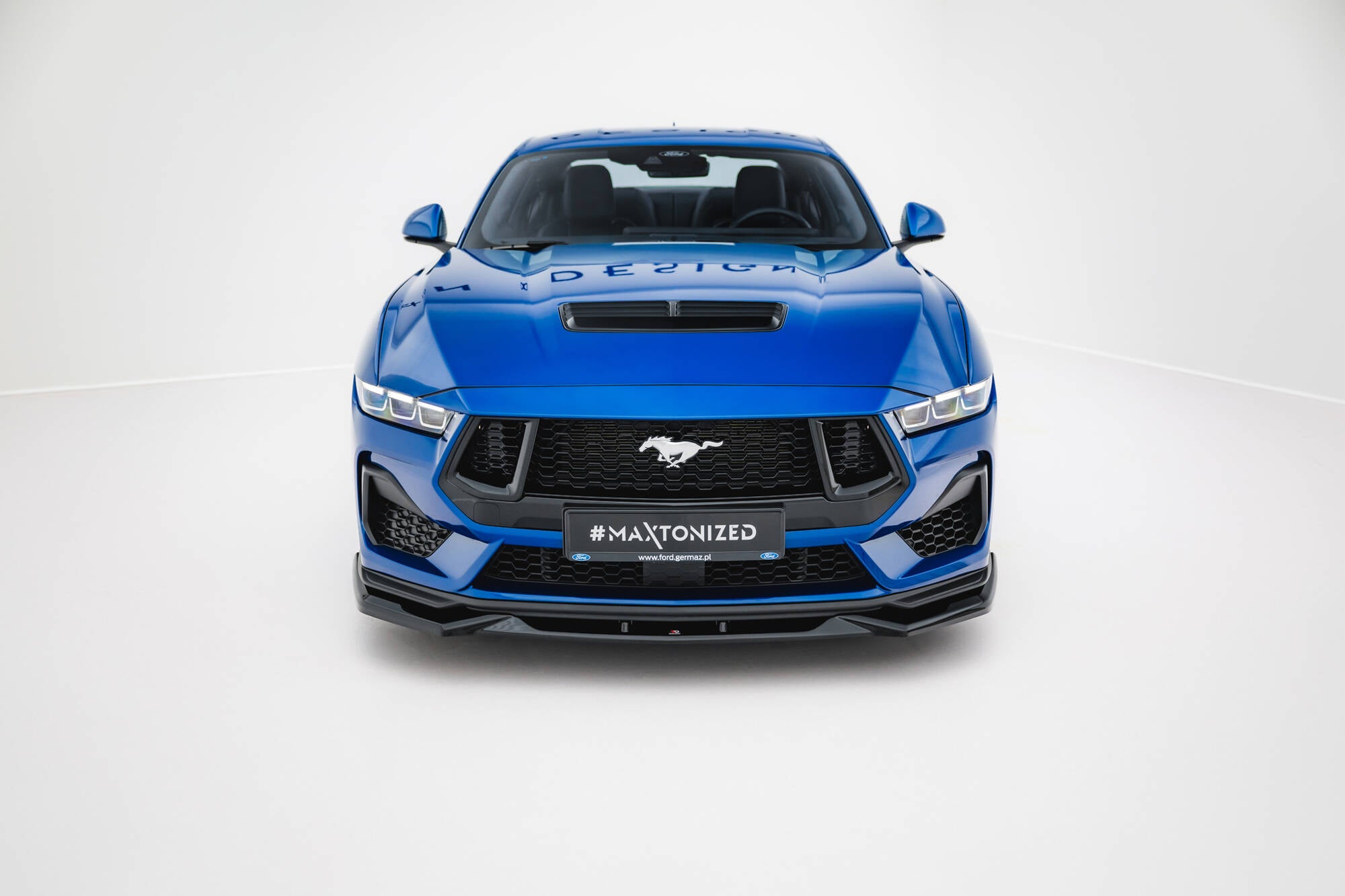 Maxton Design Street+ Spoilerlippe Front Ansatz V.2 passend für Ford Mustang GT Mk7 schwarz Hochglanz