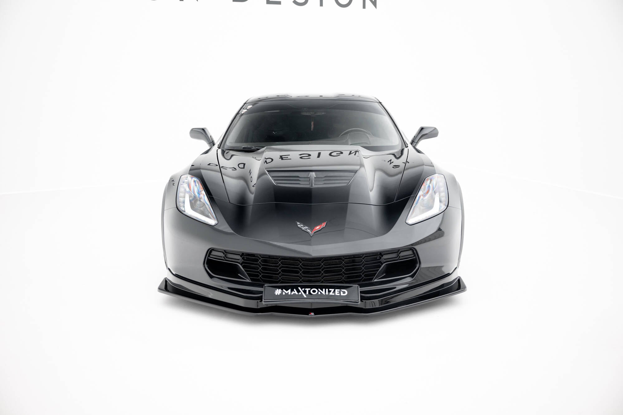 Maxton Design Street+ Spoilerlippe Front Ansatz V.1 passend für Chevrolet Corvette Stingray / Z06 C7 schwarz Hochglanz