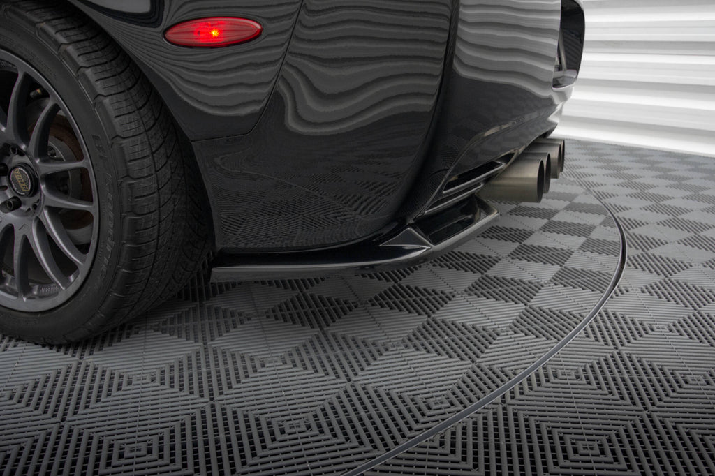 Maxton Design Heck Ansatz Flaps Diffusor passend für Chevrolet Corvette C5 schwarz Hochglanz