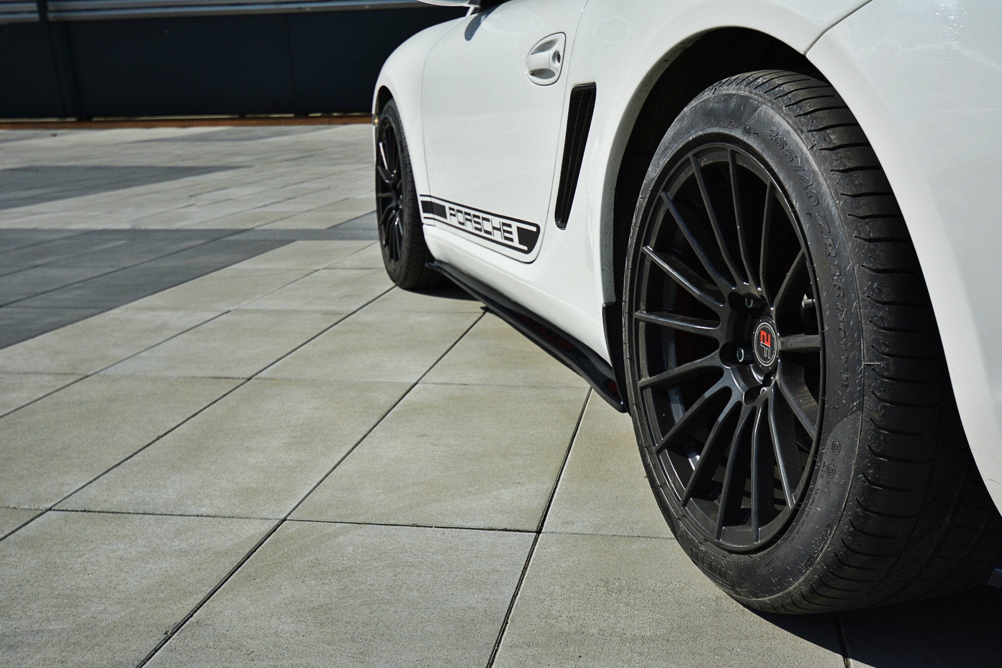 Maxton Design Street+ Seitenschweller Leisten passend für PORSCHE CAYMAN S 987C schwarz Hochglanz