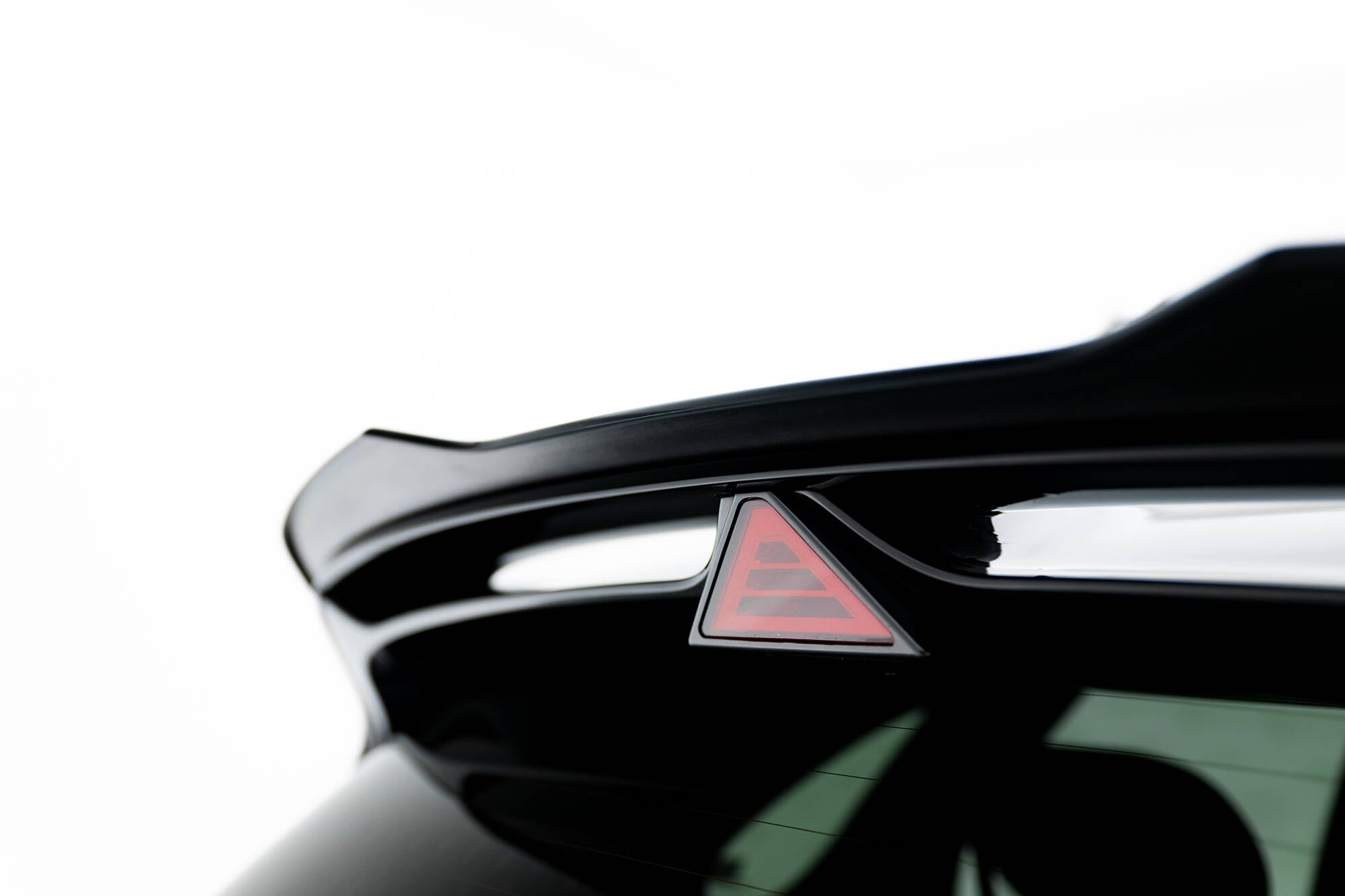 Maxton Design Spoiler CAP V.2 passend für Hyundai I30 N Hatchback Mk3 / Mk3 Facelift schwarz Hochglanz