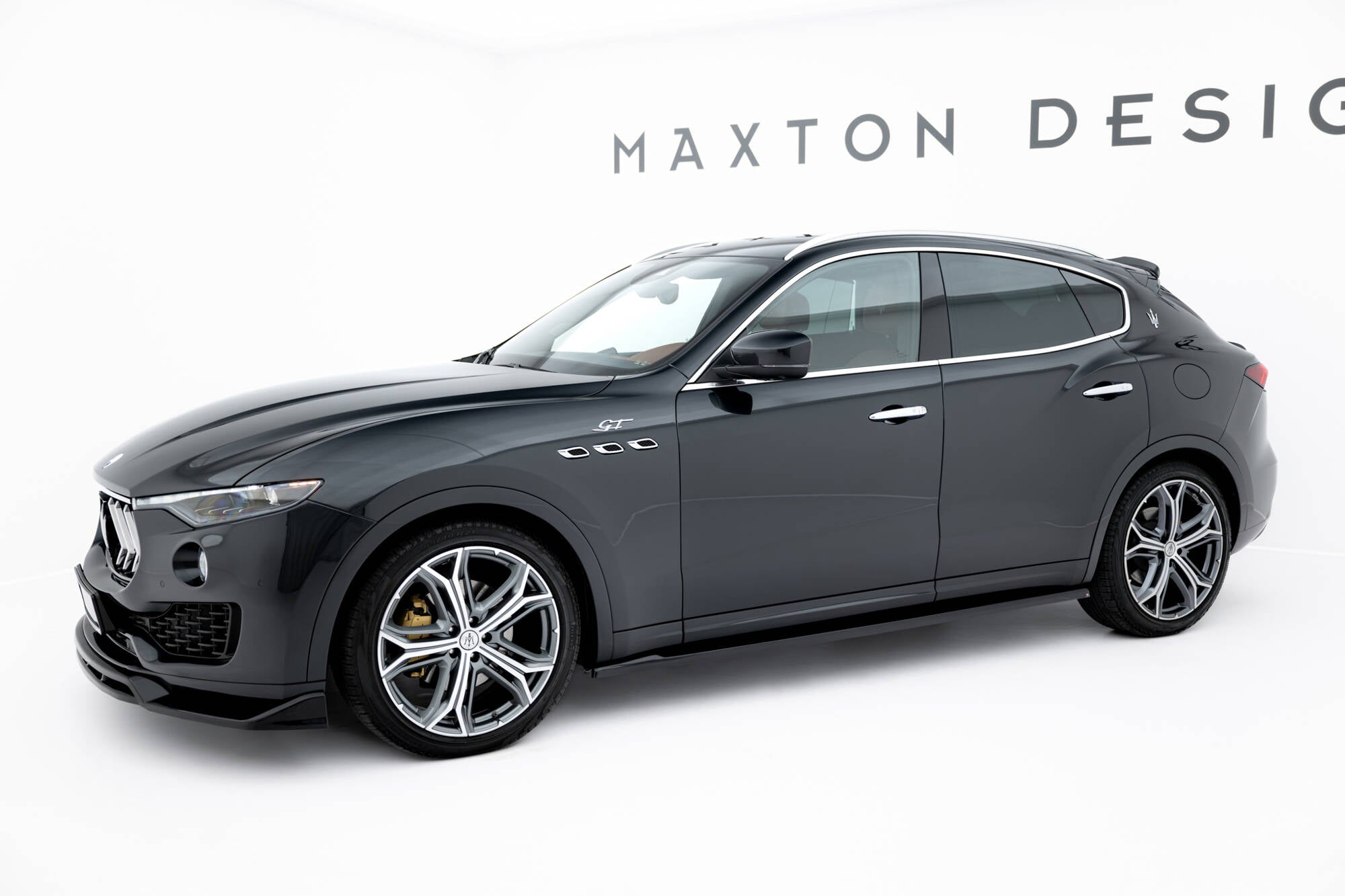 Maxton Design Street+ Seitenschweller Leisten passend für Maserati Levante GT Mk1 Facelift schwarz Hochglanz