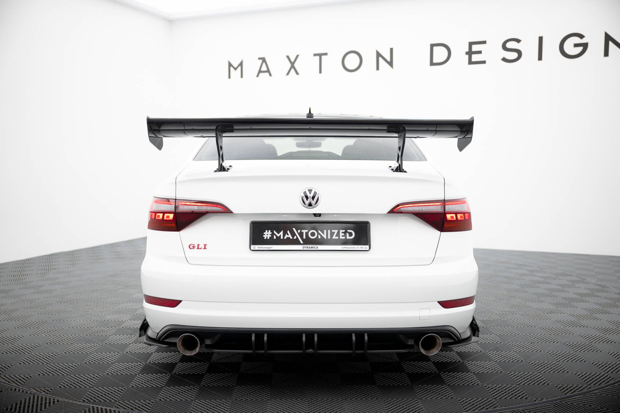 Maxton Design Carbon Spoiler With Internal Brackets Uprights VW Jetta GLI Mk7 für Volkswagen Jetta Mk7