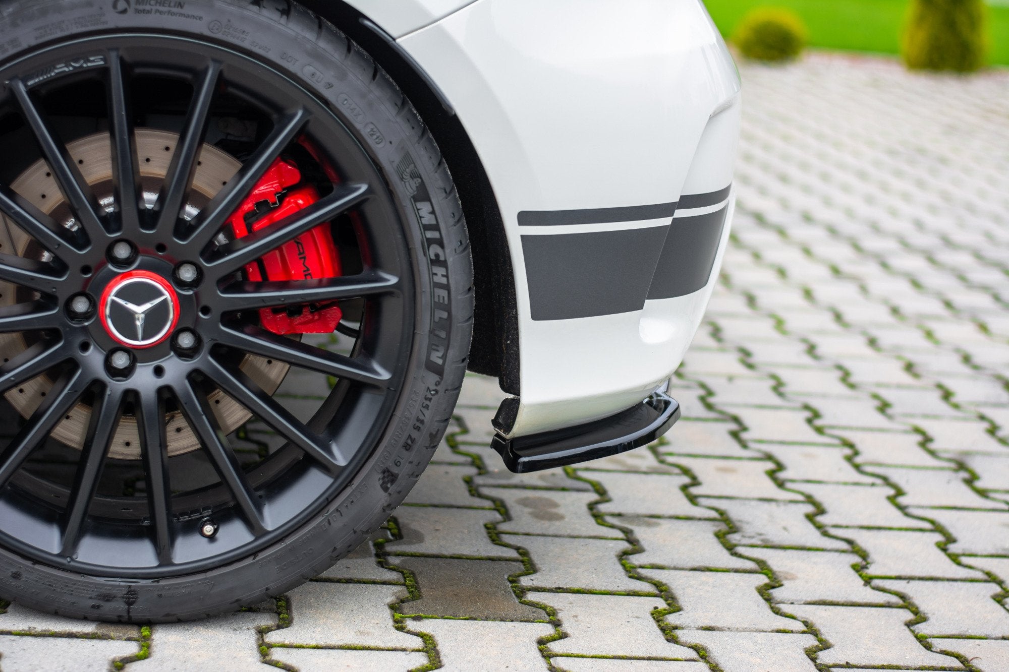 Maxton Design Heck Ansatz Flaps Diffusor passend für Mercedes A45 AMG W176 schwarz Hochglanz