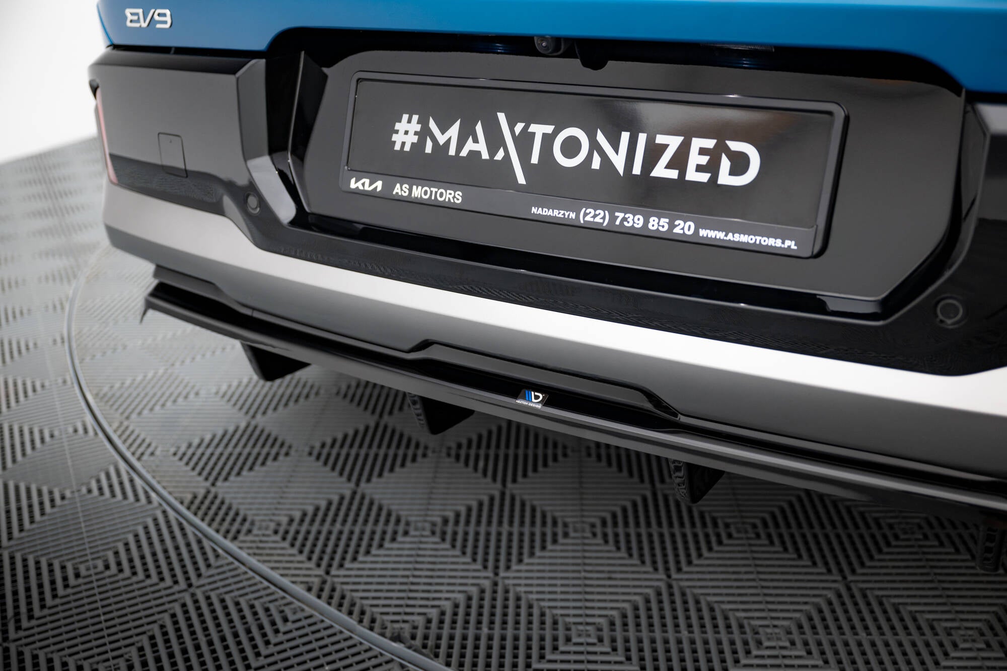 Maxton Design Street+ Mittlerer Diffusor RACE passend für Kia EV9 GT-Line Mk1 schwarz Hochglanz