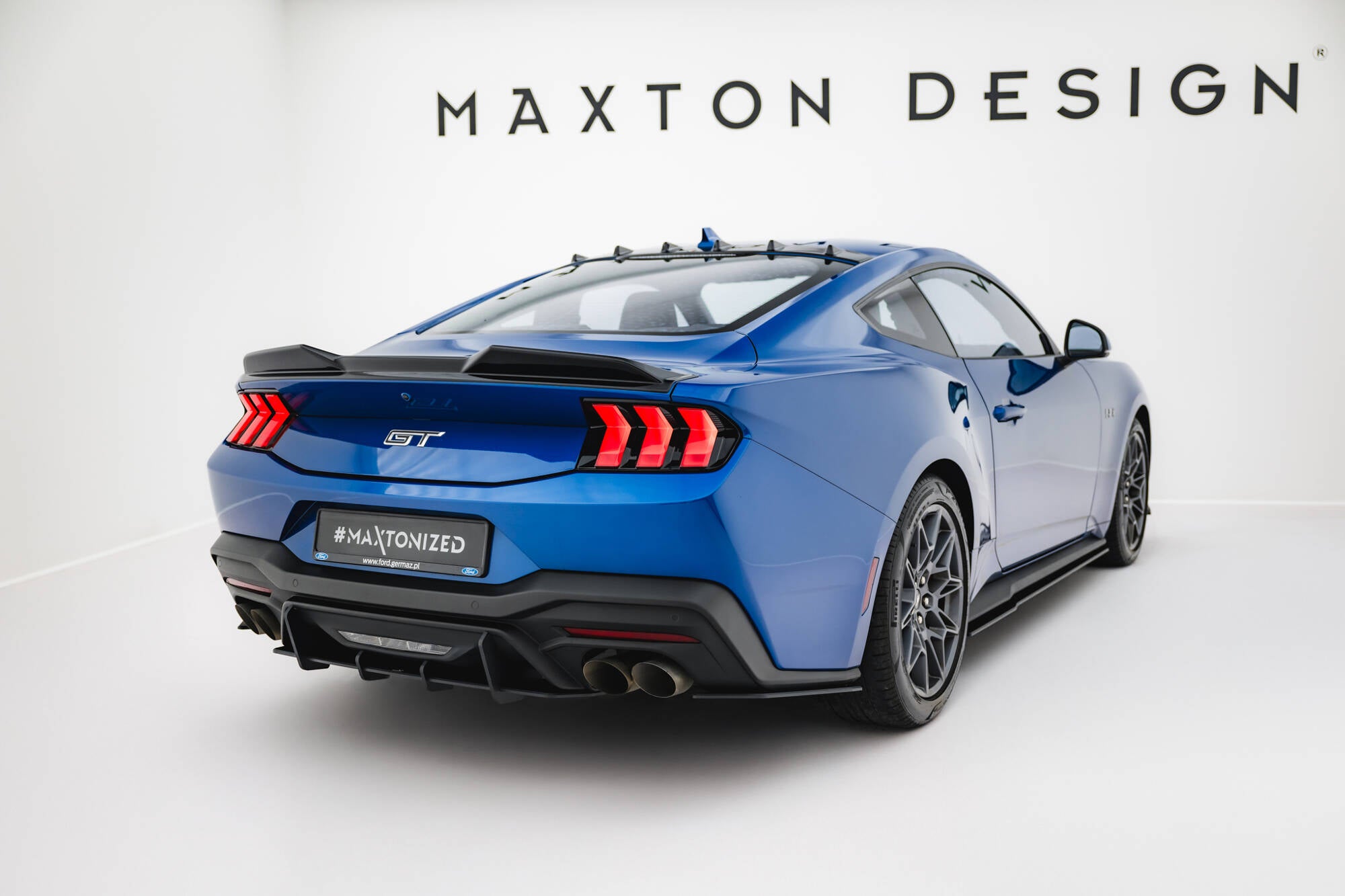 Maxton Design Street Pro Heck Ansatz Flaps Diffusor passend für Ford Mustang GT Mk7