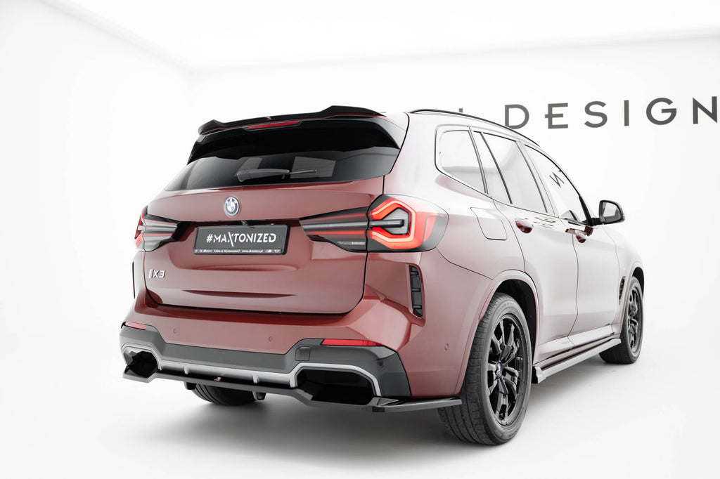 Maxton Design Street+ Mittlerer Diffusor RACE passend für BMW iX3 M-Paket G08 Facelift schwarz Hochglanz