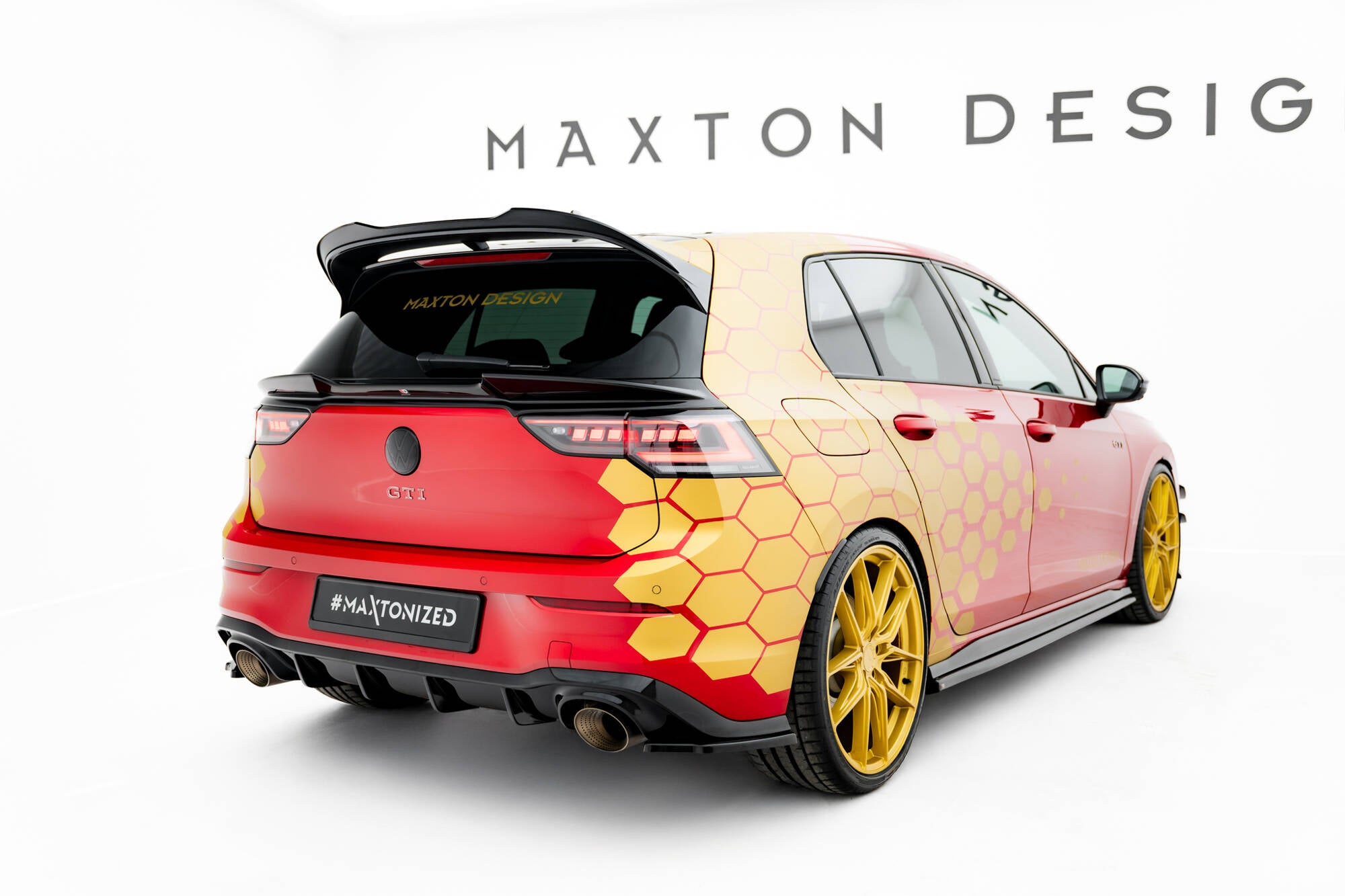 Maxton Design Heck Ansatz Flaps Diffusor V.2 passend für VW Golf GTI Clubsport Mk8 Facelift schwarz Hochglanz