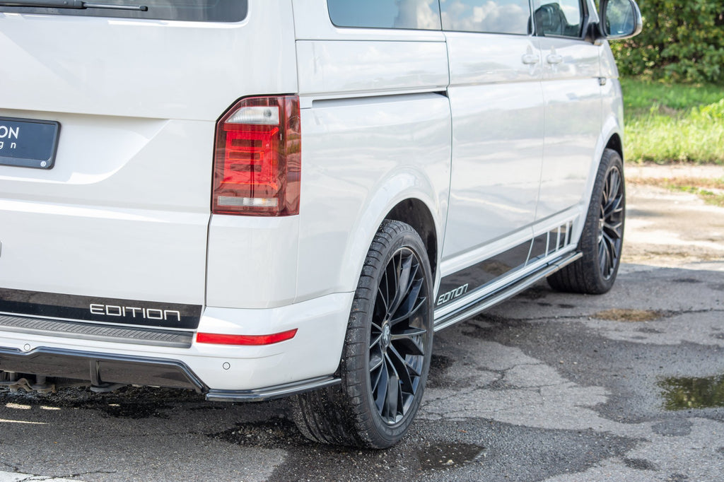 Maxton Design Street+ Seitenschweller Leisten passend für VW T6 schwarz Hochglanz